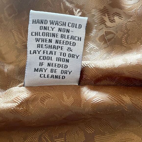 Soft Surroundings 100% Wool Cape Coat Gold Satin Lining Cut Out Collar Pattern M - Picture 7 of 7